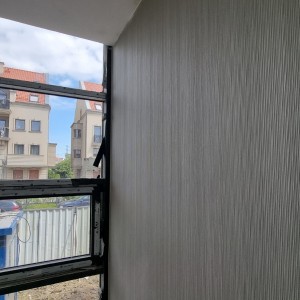 próbka tapety na korytarzu